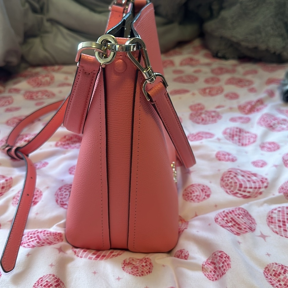 Peach Kate spade crossbody - Picture 4 of 14